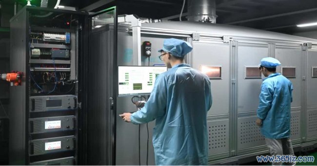 广深GDP增速并列十强城市第一 服务业与工业双轮驱动